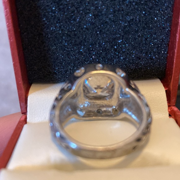 Two Tone CZ Ring Size 8 - Picture 5 of 5